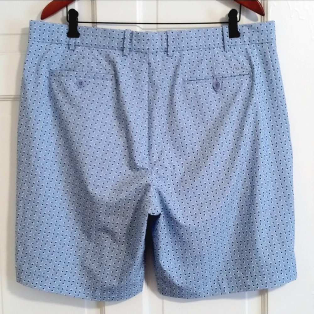 💙RLX Ralph Lauren💙 - Spyglass Blue/White Geometric Print Stretch Short - Picture 2 of 16
